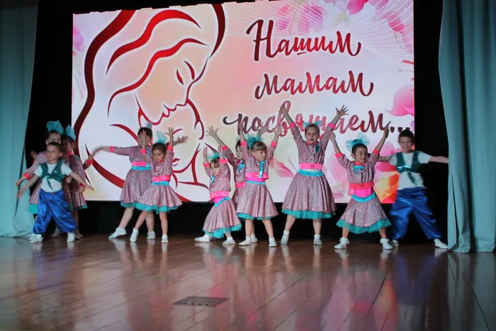 День матери 2025 -4