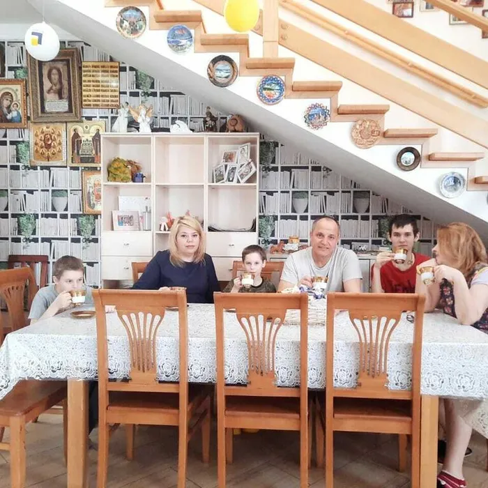 Встречи в "Семейной гостиной"
