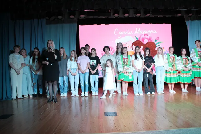 День матери -25